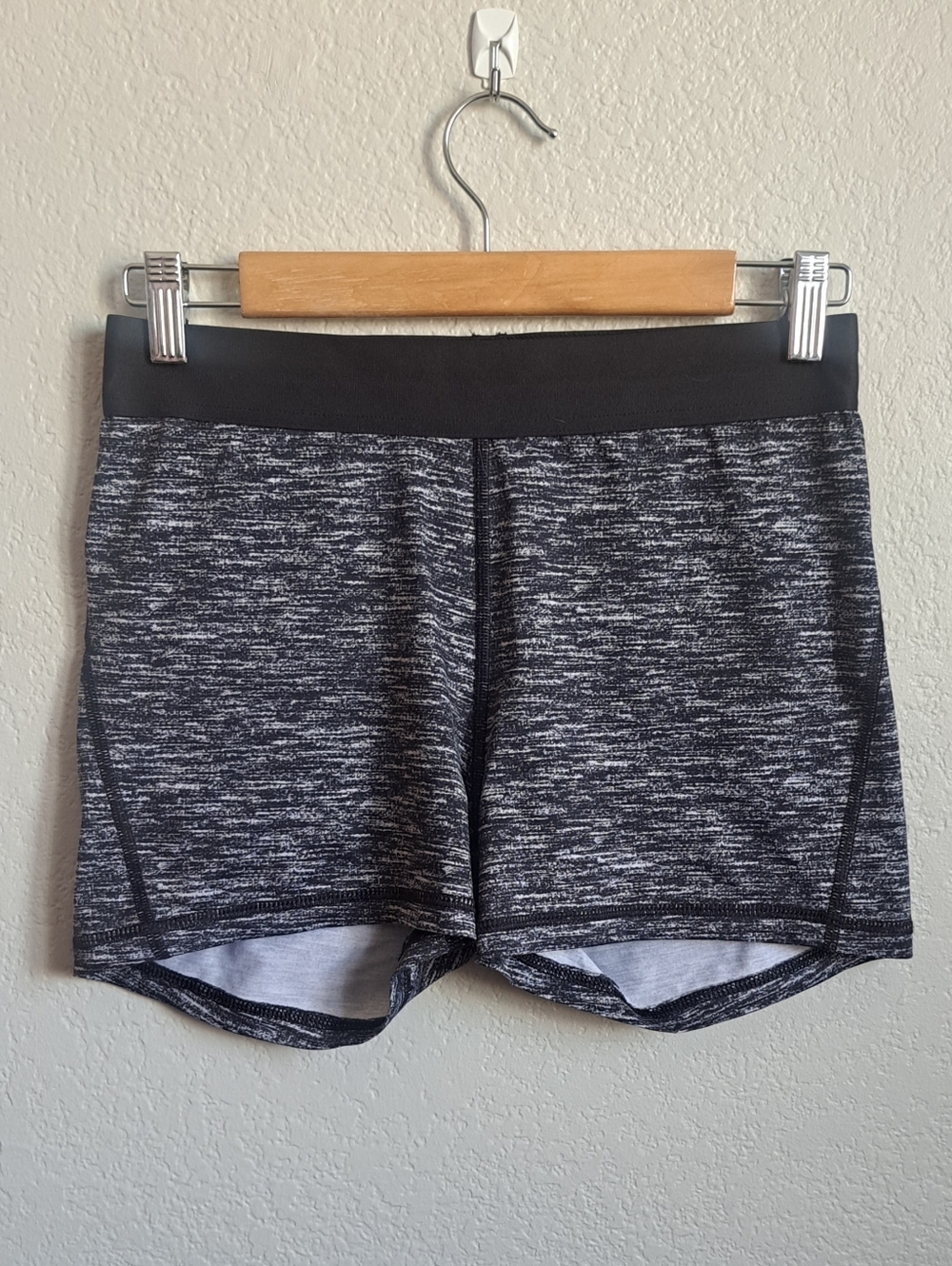 Victorias Secret Sport Gray Activewear Shorts Size Medium
